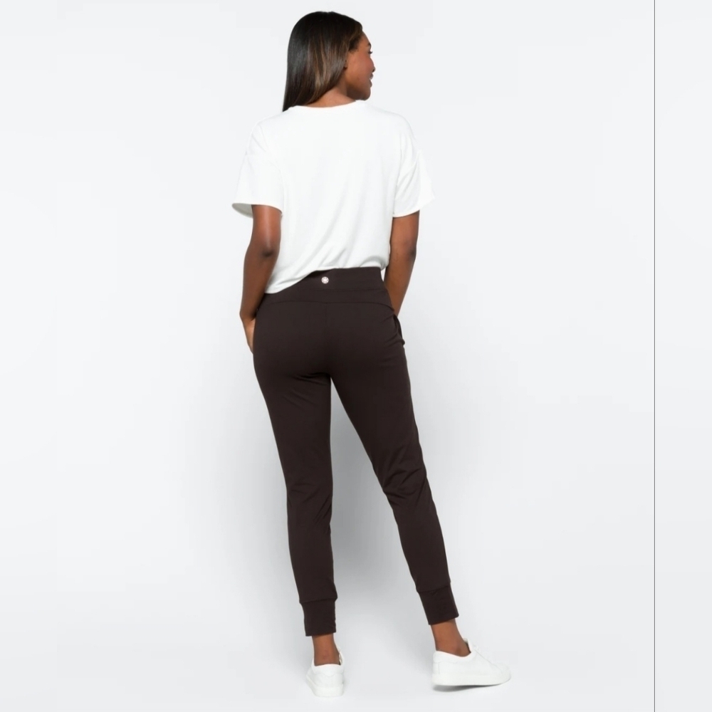 NWOT | Gaiam | Women's Zuri Knit Jogger Leggings | Color: Black | Size: Medium - Picture 2 of 12